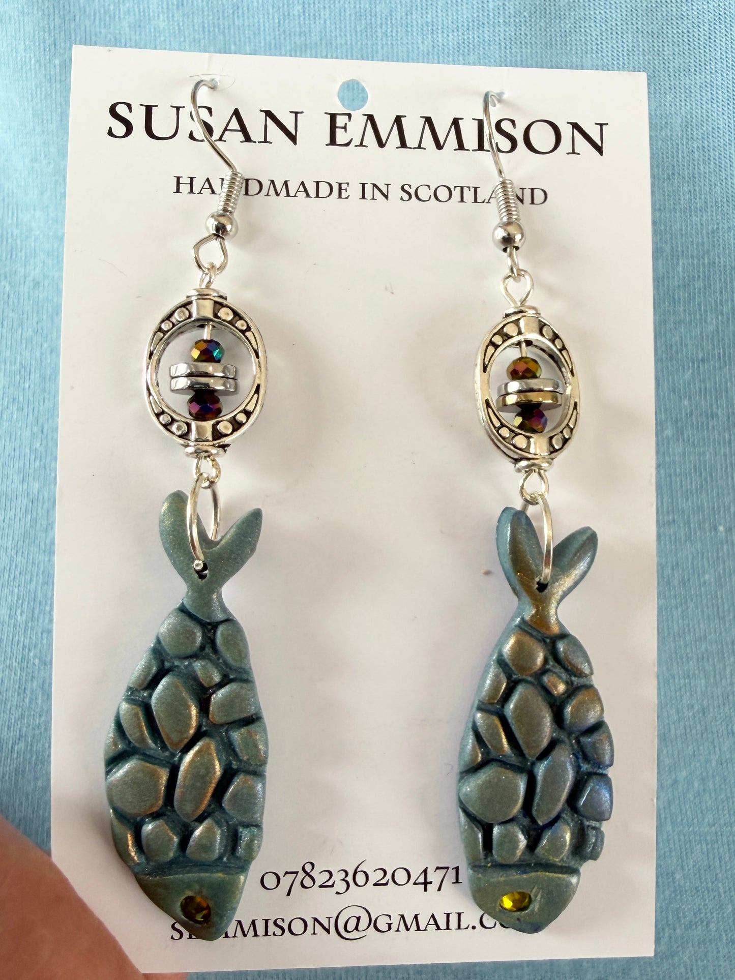 CC05 – Silver Shoal Earrings