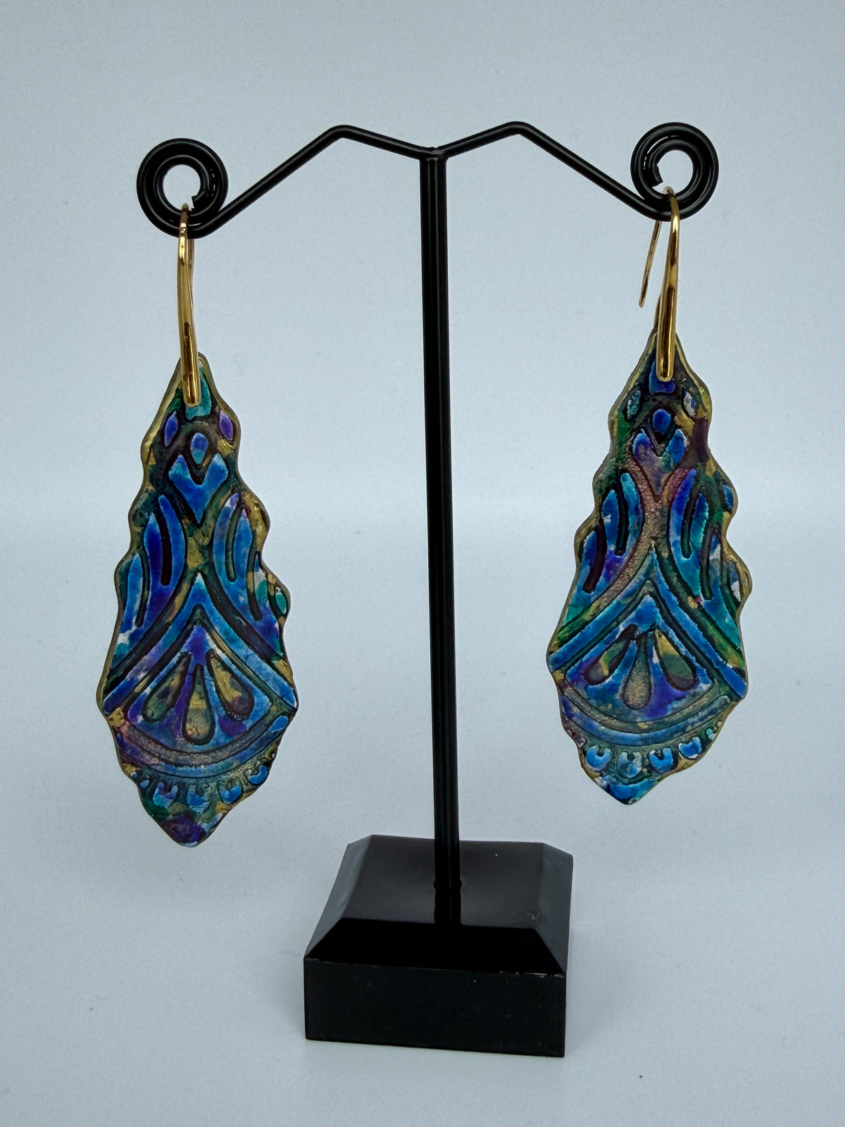 Élan – Gilded Arabesque Collection