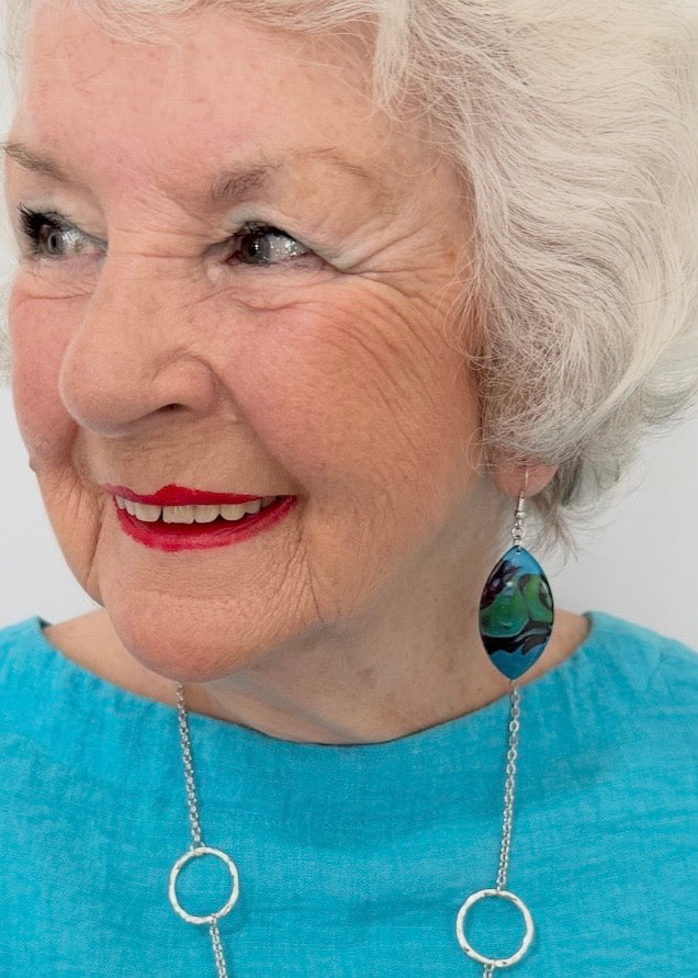 Hidden Reef Necklace & Earring Set